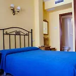 Otel Mediterraneo By Croma Estepona